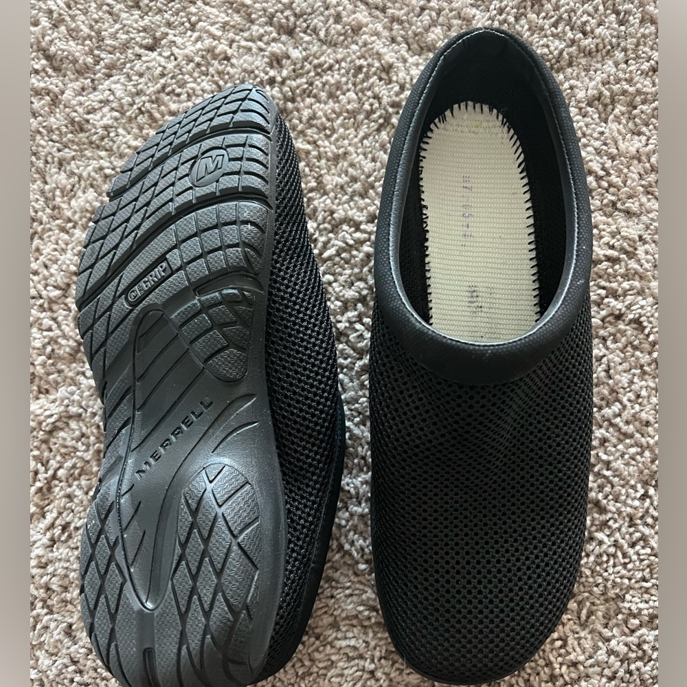 Merrell Shoes Women’s size 11 black - Picture 2 of 9